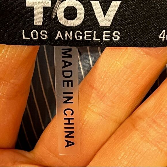 TOV Los Angeles loose fit semi sheer blouse - Picture 10 of 15